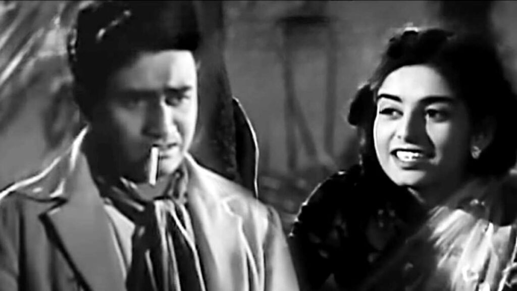 Aaj Ki Raat Piya Dil Na Todo Lyrics in Roman Hindi