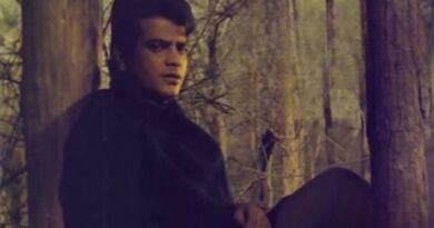 Aapse Humko Bichade Hue Lyrics in Roman Hindi