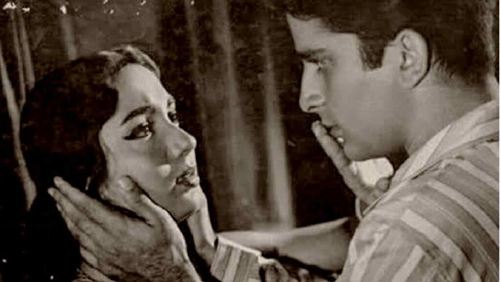 Ab Aur Na Kuch Bhi Yaad Raha Lyrics in Roman Hindi