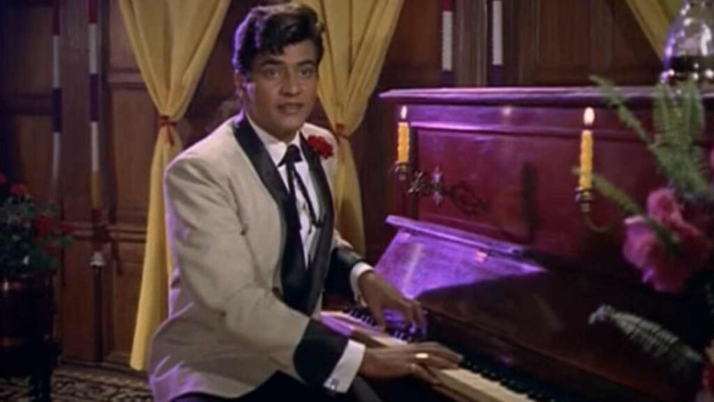 Baar Baar Din Ye Aaye Lyrics in Roman Hindi.