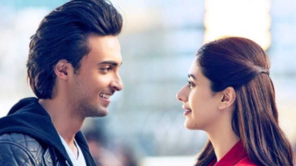 Chogada Lyrics in Roman Hindi.