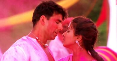 Do Me A Favour Lets Play Holi Lyrics in Roman Hindi