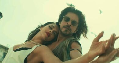 Jhoome Jo Pathaan Lyrics in Roman Hindi