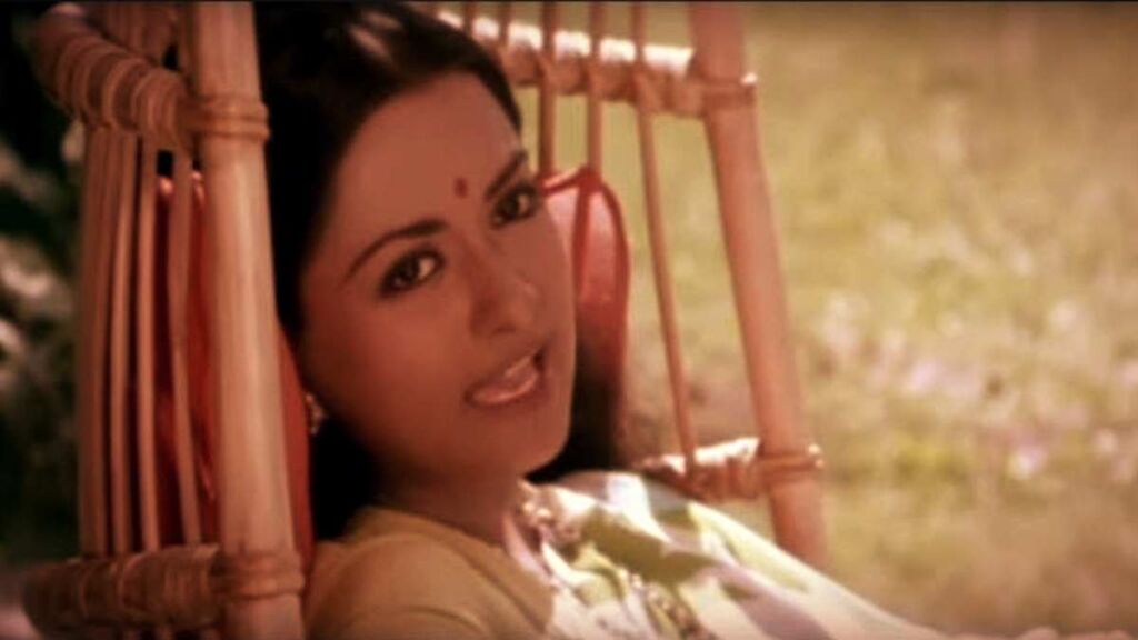 Le Toh Aaye Ho Hame Lyrics in Roman Hindi / English