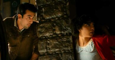 Saawali Si Raat Lyrics in Roman Hindi