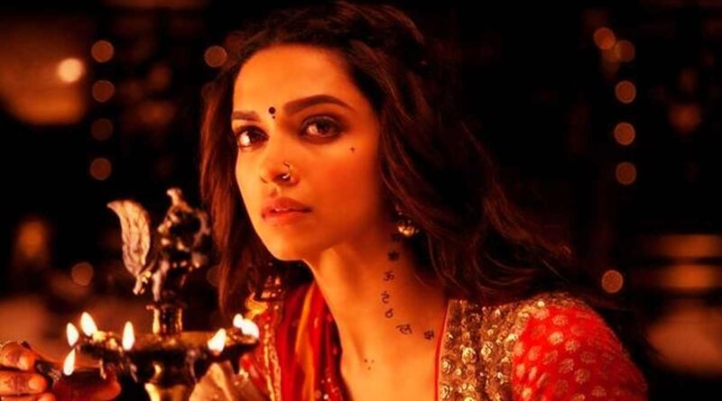 Nagada Sang Dhol Lyrics in Roman Hindi