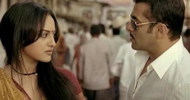 Tere Mast Mast Do Nain Lyrics in Roman Hindi