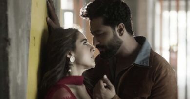 Tere Vaaste Lyrics in Roman Hindi.